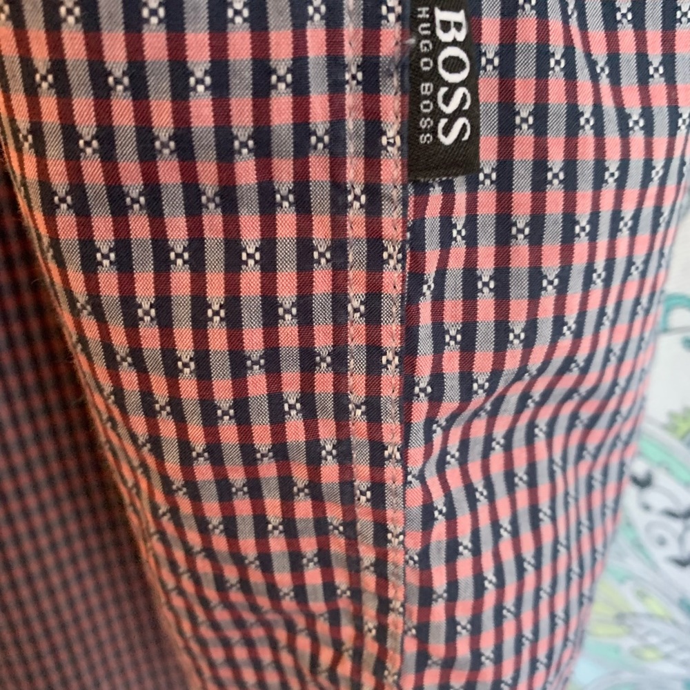 Men’s Hugo Boss dress shirt